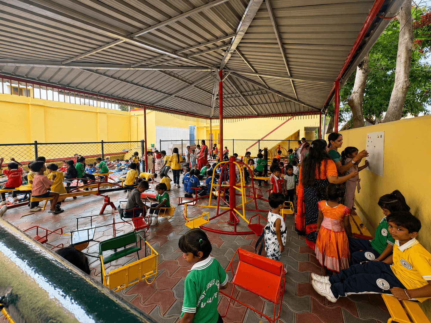 Play Area & Recreational Activities